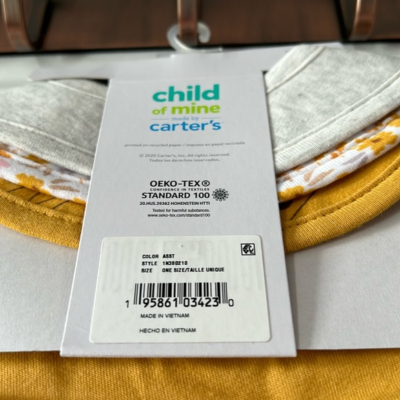 🎉3x HP🎊 🆕NWT Cute 3 Pack of Carter’s Bibs - Picture 3 of 5
